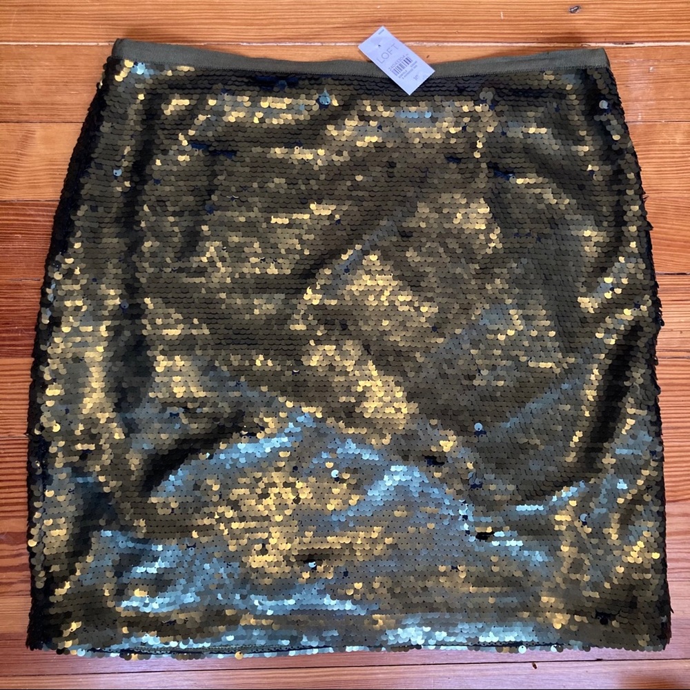NWT Matte Sequin Shift Skirt from LOFT
